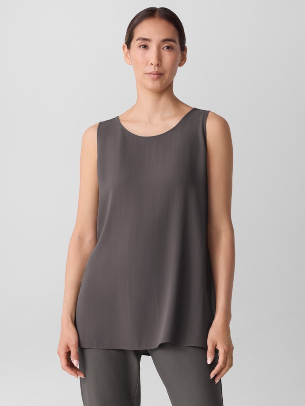 NWT Eileen Fisher Silk Georgette Crepe Bateau Neck Long Tank— Size M